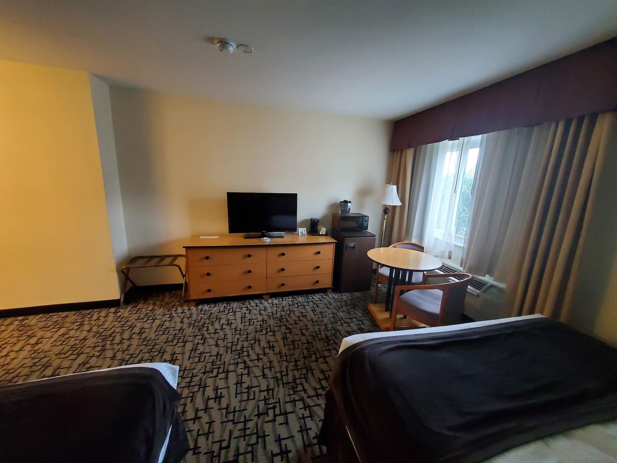 Groton Inn & Suites Dış mekan fotoğraf