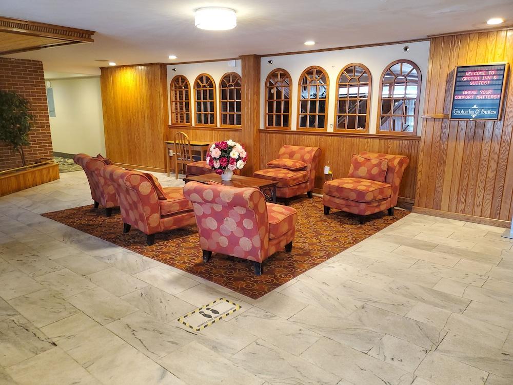 Groton Inn & Suites Dış mekan fotoğraf