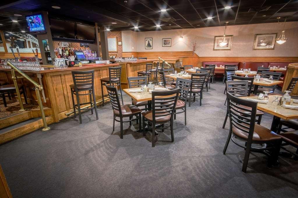 Groton Inn & Suites Restoran fotoğraf