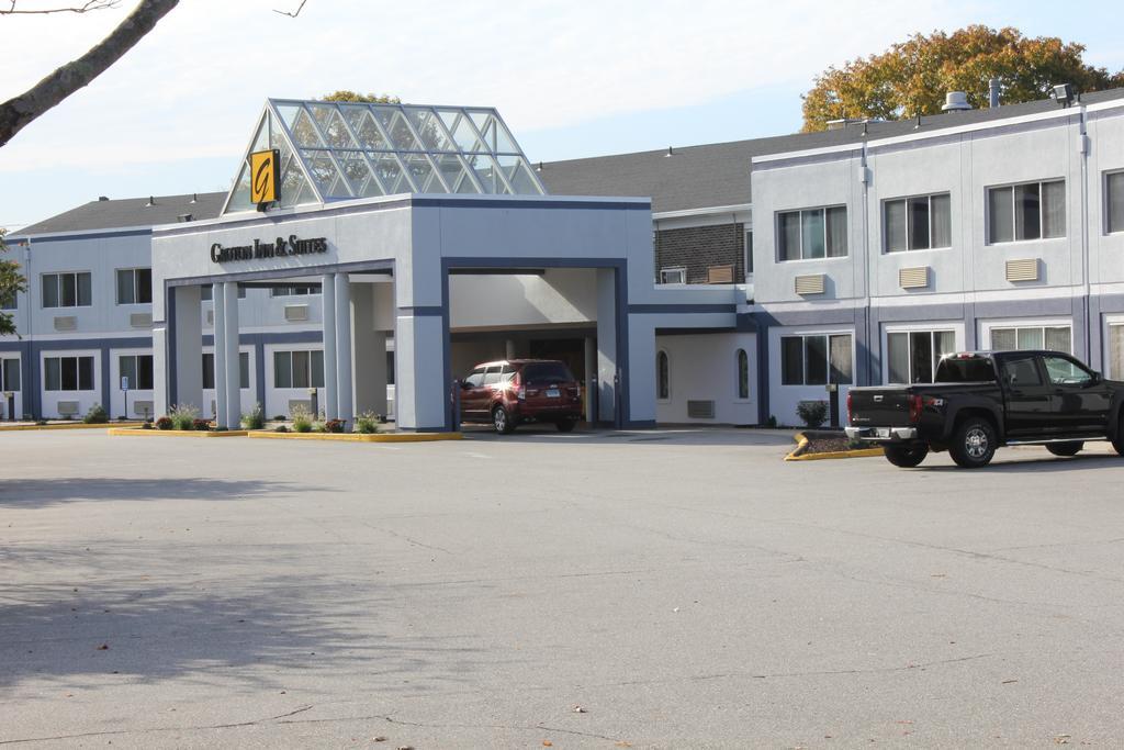 Groton Inn & Suites Dış mekan fotoğraf