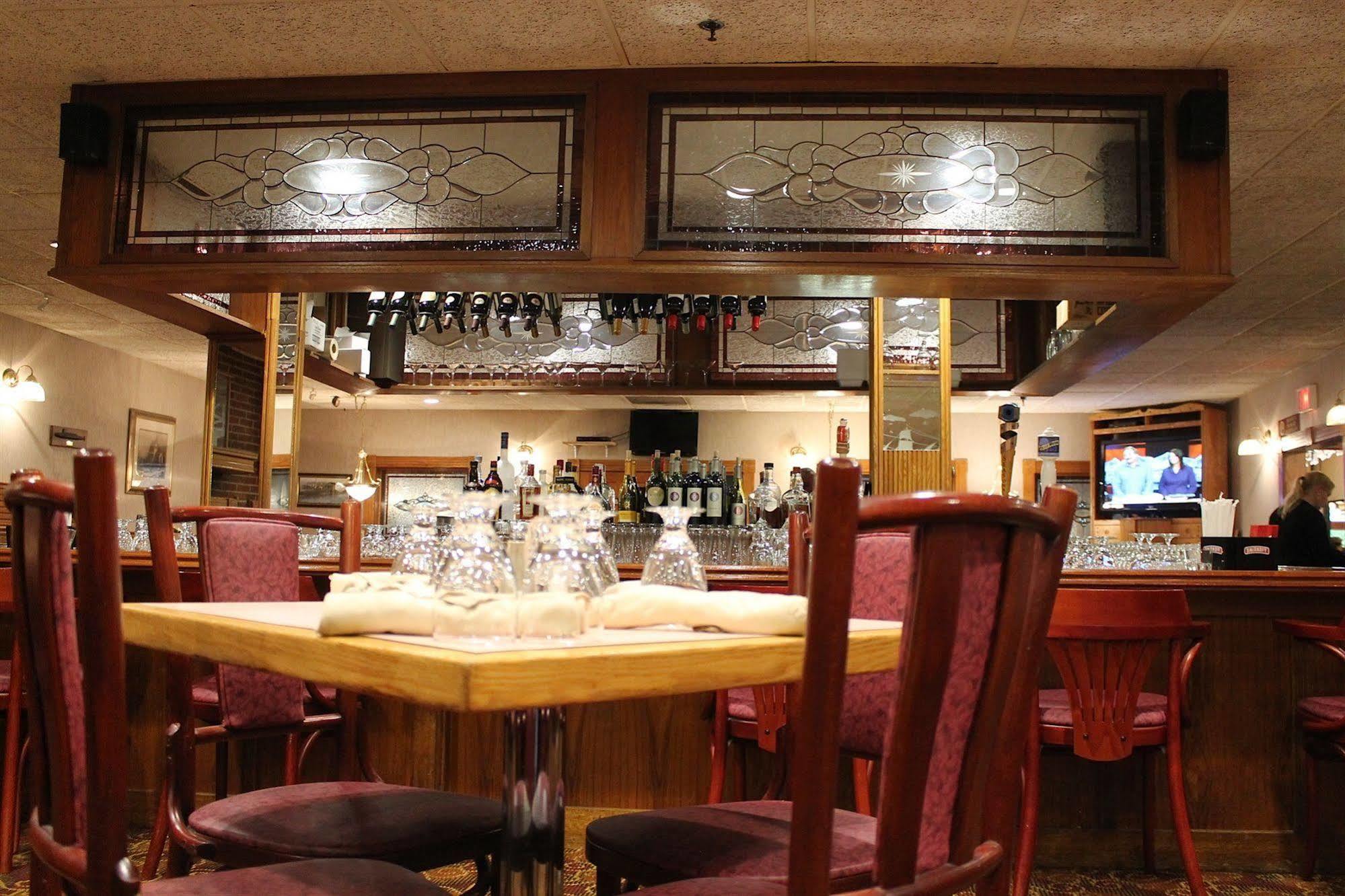 Groton Inn & Suites Dış mekan fotoğraf